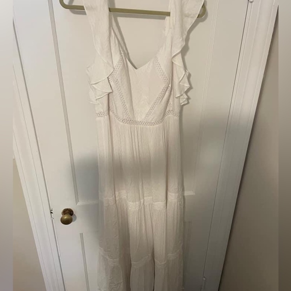 Lilly Pulitzer Ivie Maxi Dress In white size 14 VGUC